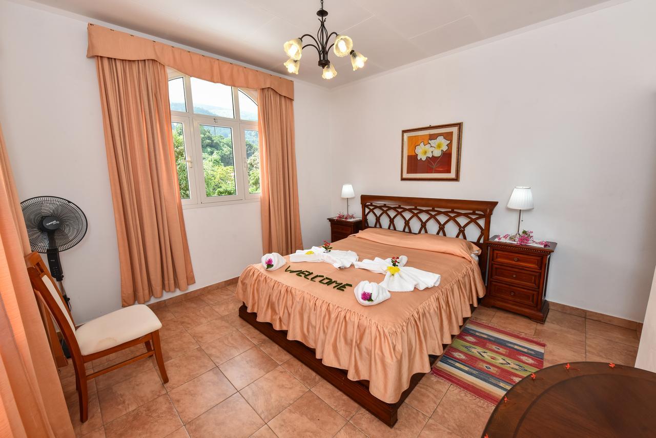 Jessies Guest House Seychelles Beau Vallon  Exterior foto