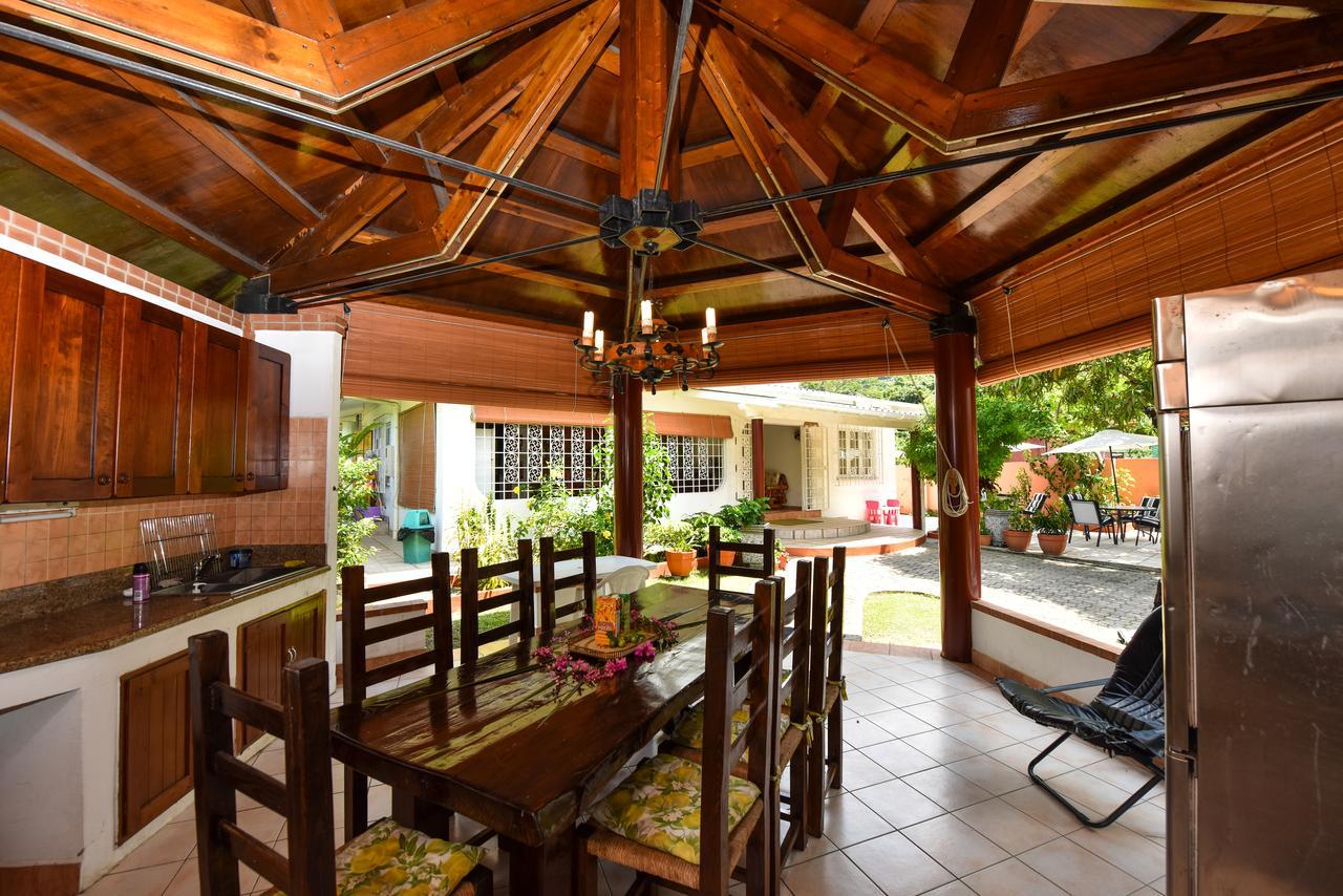 Jessies Guest House Seychelles Beau Vallon  Exterior foto