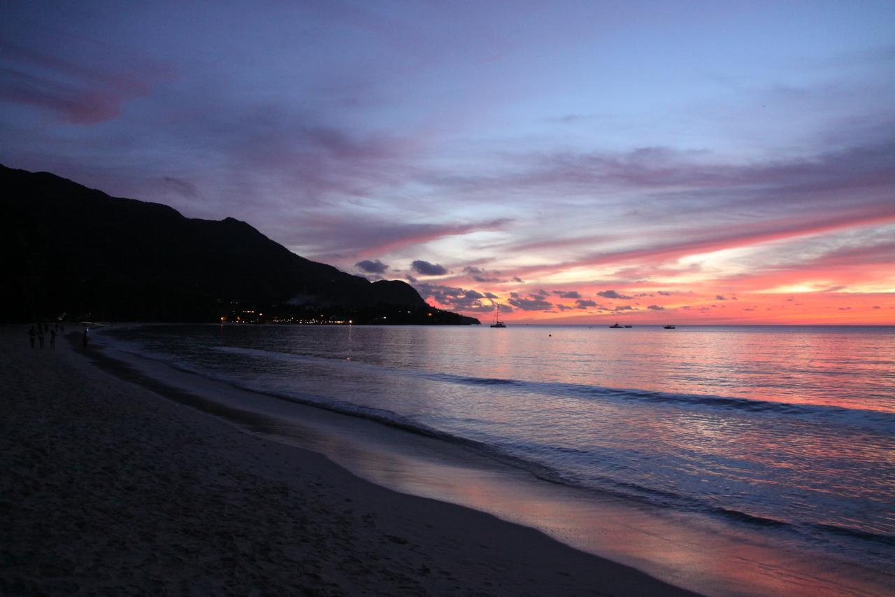 Jessies Guest House Seychelles Beau Vallon  Exterior foto